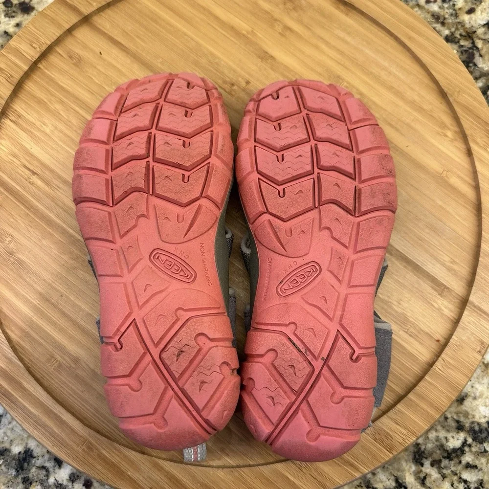 KEEN Seacamp CNX II Sandals Water Shoes Kids Size 13 Blue Gray Hiking Closed Toe